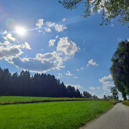 Ferienhaus Am Bach Lägenhet Achslach Exteriör bild