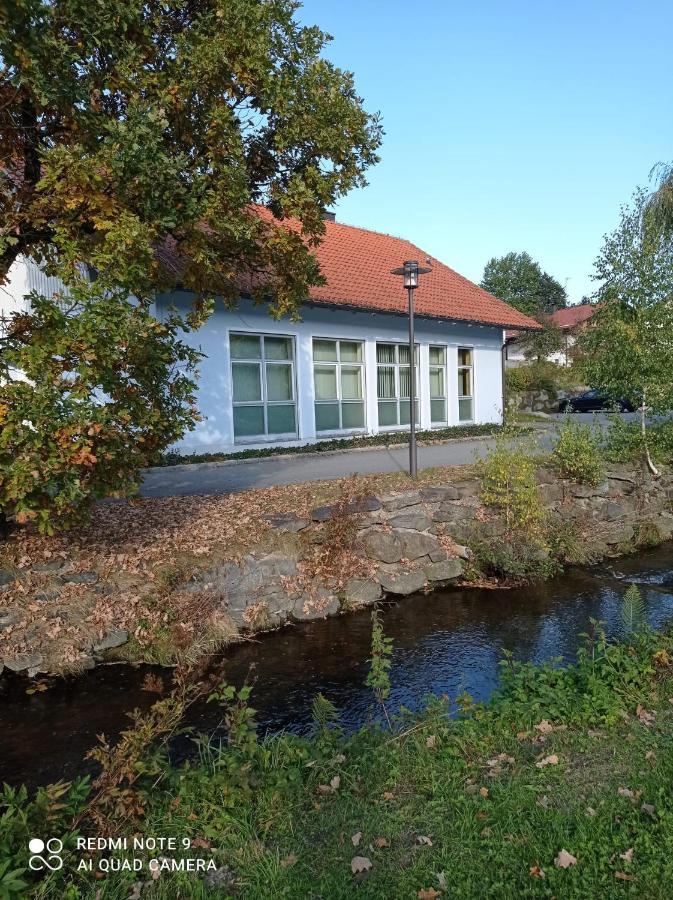 Ferienhaus Am Bach Lägenhet Achslach Exteriör bild