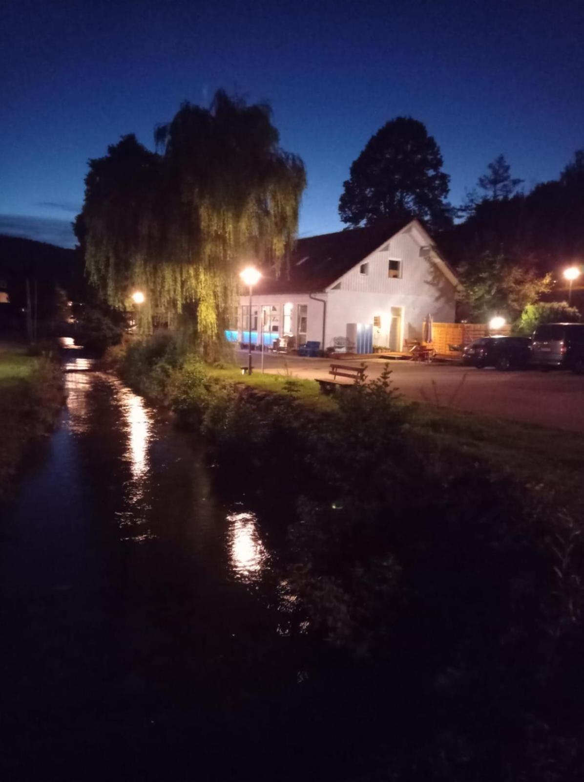 Ferienhaus Am Bach Lägenhet Achslach Exteriör bild